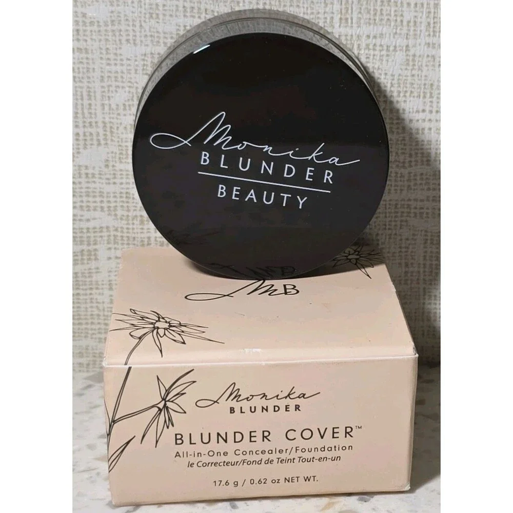 Monika Blunder Blunder Cover All-in-One Concealer Foundation 6.25 SECHS.25 - NEW
